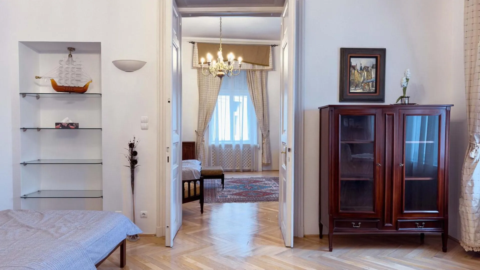 Buda Castle View Grand Apartment Budapest